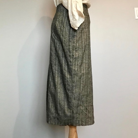 Vintage 80s High Waisted Wool Pencil Skirt - Picture 5 of 6